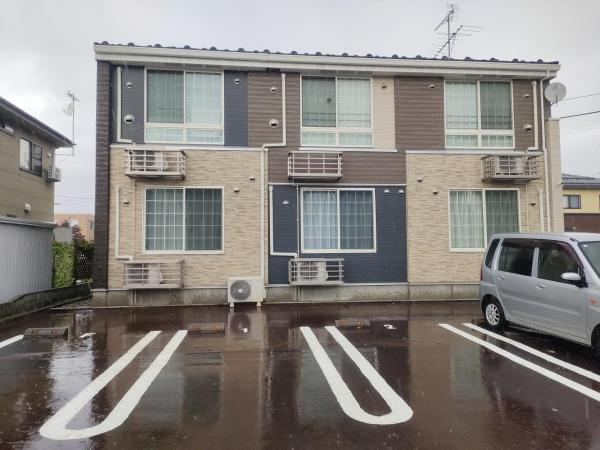長岡市１棟アパートの外観