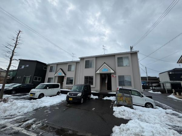 新潟市 二棟一括アパートの外観