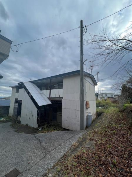 青森県むつ市大湊上町 一棟アパートの外観