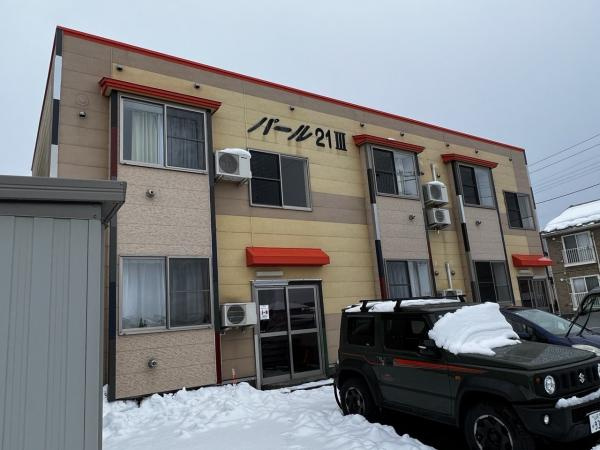 青森県十和田市 1棟 アパートの外観