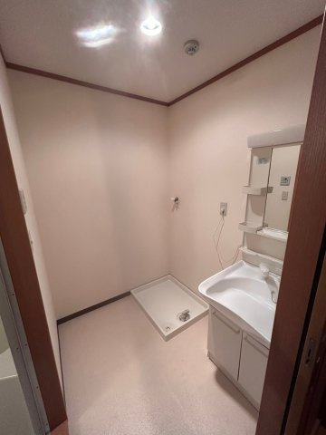 三重県名張市 ２棟一括マンションのその他