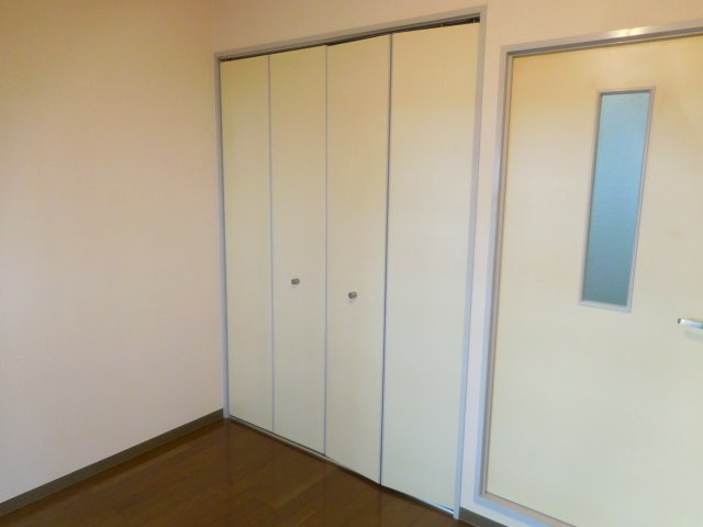 CHERRY AKUTAの収納