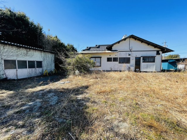 御前崎市佐倉平屋・店舗の庭