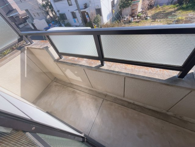 ジョイ・パークのバルコニー|別部屋反転間取りのお写真となります。