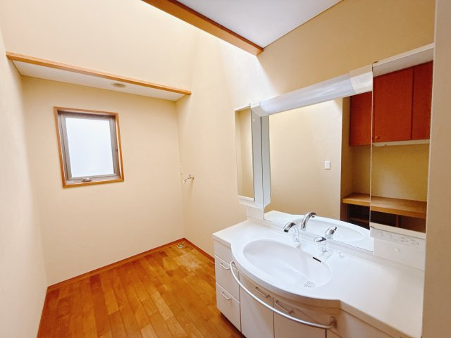 【中古戸建】前橋市天川大島町の独立洗面台|■洗面室
