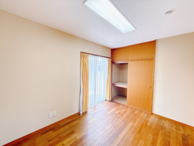 【中古戸建】前橋市天川大島町の洋室|■1階洋室