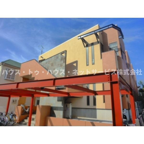 CUBIC Square の外観