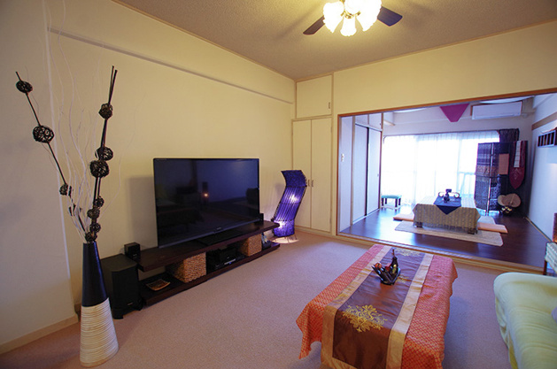 【居間・リビング】 | マンション南熱海　10階