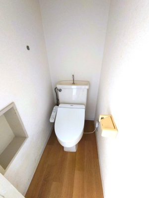 【トイレ】 | クレシェンド緑ヶ丘 | 温水洗浄暖房便座