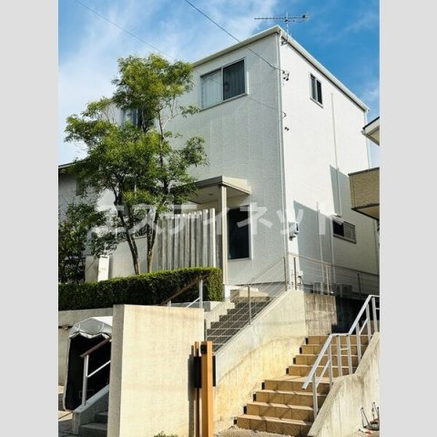 共和町4丁目戸建