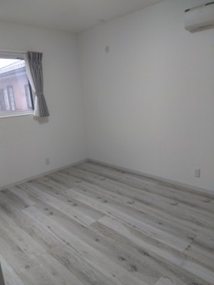 【洋室】 | 鳥取市江津中古戸建て