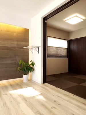 【居間・リビング】 | 鳥取市江津中古戸建て