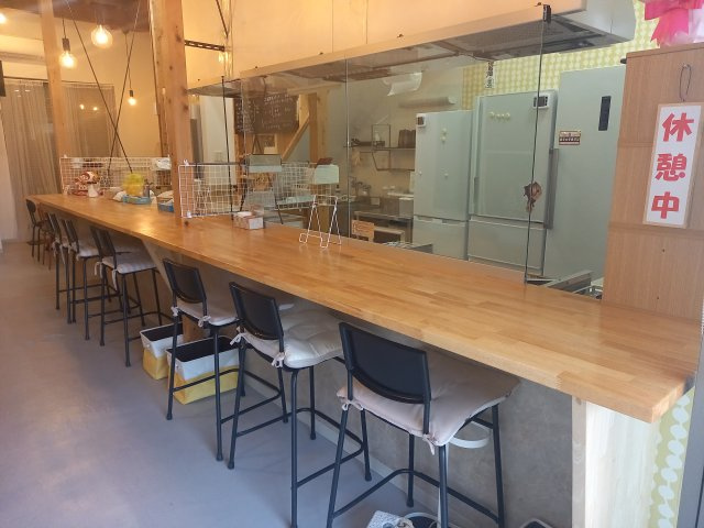 鷺山店舗の内装