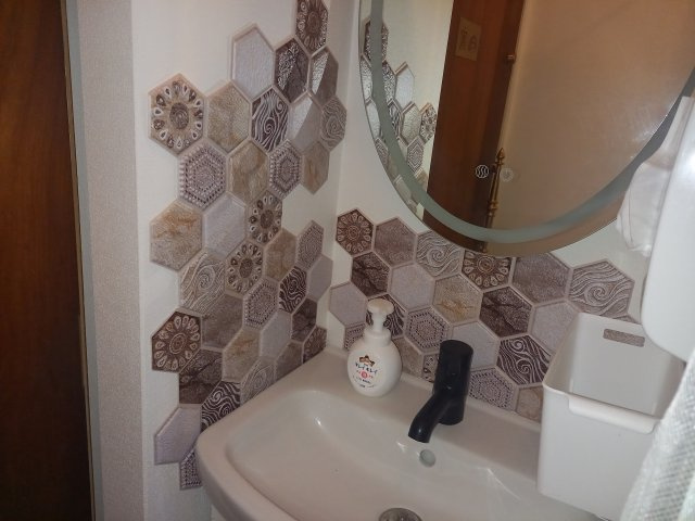 鷺山店舗の独立洗面台