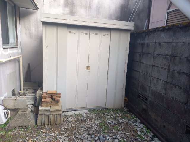 鷺山店舗の中庭