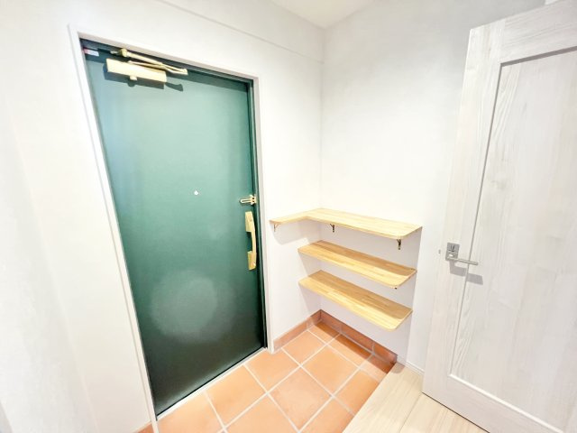 ラフェルム四街道の玄関|※別部屋参考写真