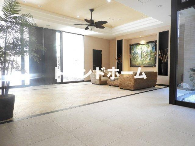 S-RESIDENCE淀屋橋のエントランス|選べる家電プランあり！！