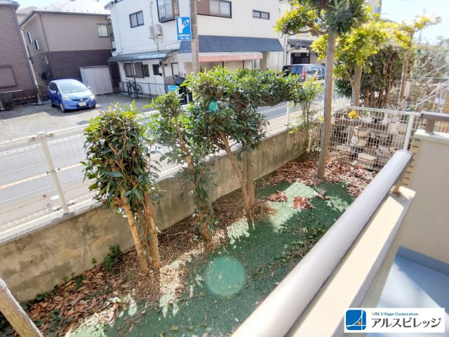 ライオンズマンション上福岡第3の庭