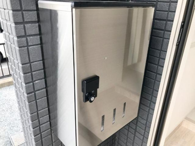 【玄関】 | グランディール・M | 宅配ボックス付き