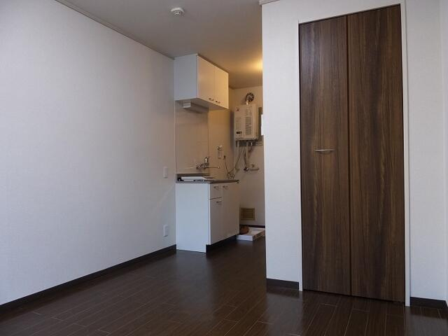 【居間・リビング】