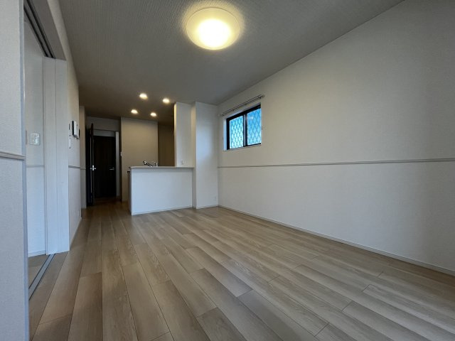 ヒカルサ境港渡町イーストの居間・リビング