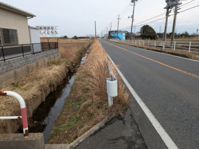【前面道路含む現地写真】 | 東金市菱沼　中古戸建