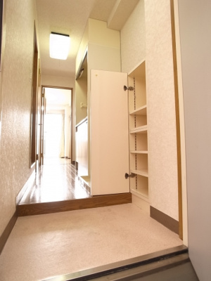 【その他】 | アーバネックスＴＭ | 玄関から、お部屋が丸見えになりません！