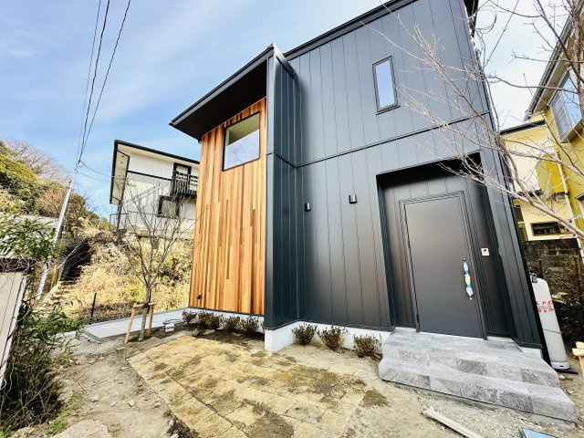 古都鎌倉の緑あふれる場所にある朝比奈IC近くの新築住宅