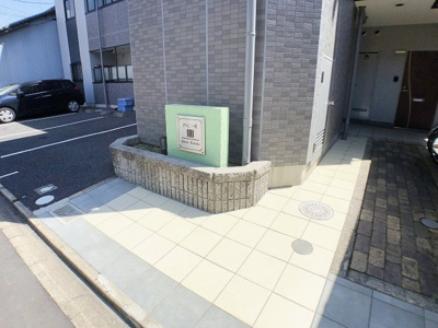 【エントランス】 | アベニール佃【名古屋市賃貸・モニター付インターホン】