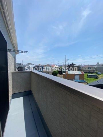 【バルコニー】 | ２面バルコニーで洗濯動線もスムーズですよ♪