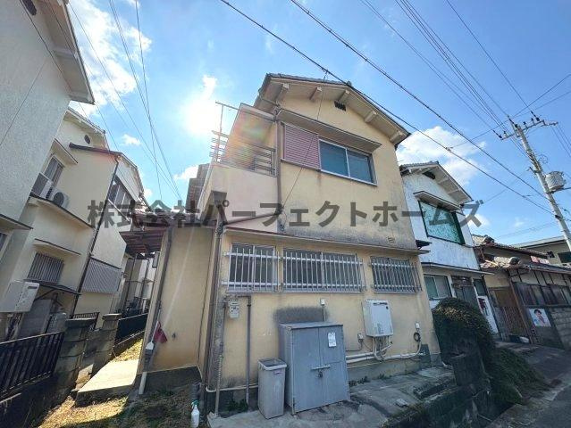 交野ハウス