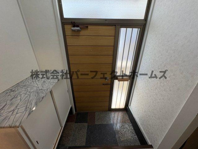 交野ハウスの玄関|ゆったりとした玄関です