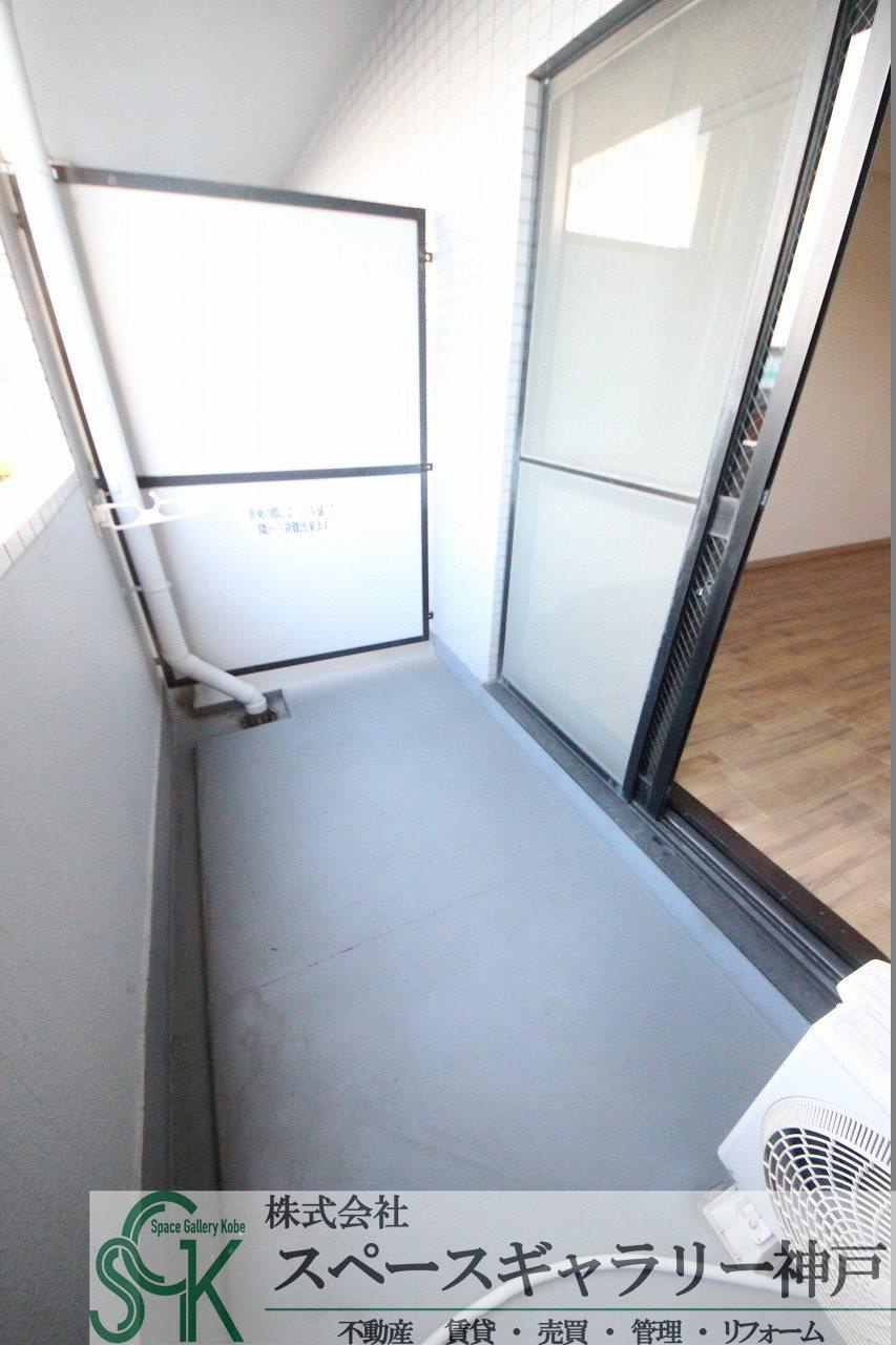アークコート宮の前のバルコニー|※お部屋により仕様が異なる場合があります※