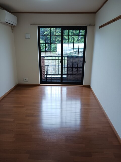 シャルマン　ソレイユの洋室