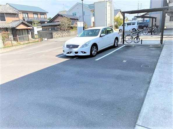 レオネクストそらまめⅡのその他|敷地内駐車場