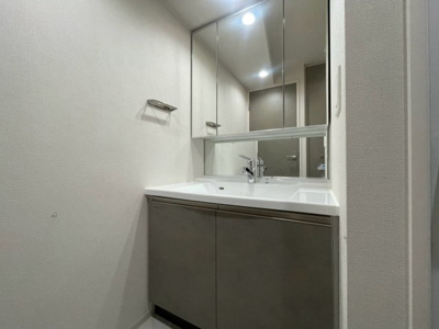 【独立洗面台】 | アーバネックス天満橋Front