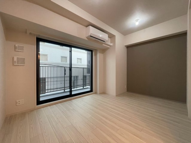 アーバネックス天満橋Frontの居間・リビング