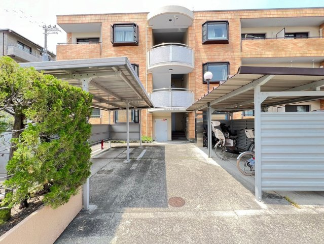 リベルテ美奈原の外観