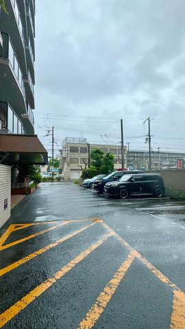 メガロコープ西宮（Ⅱ）２号棟の駐車場|駐車場