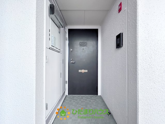 ライオンズガーデン久喜参番館の玄関