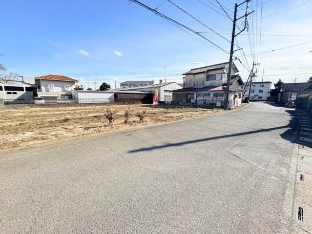 坂戸市中小坂　建築条件なし売地　東武東上線『鶴ヶ島駅』徒歩41分　【上谷小学区】の外観