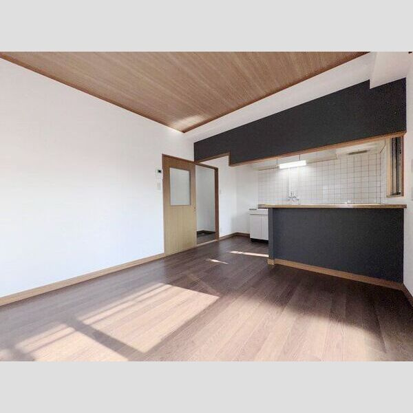 A&S KATO KI B棟の居間・リビング