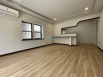 【居間・リビング】 | 黒津３丁目