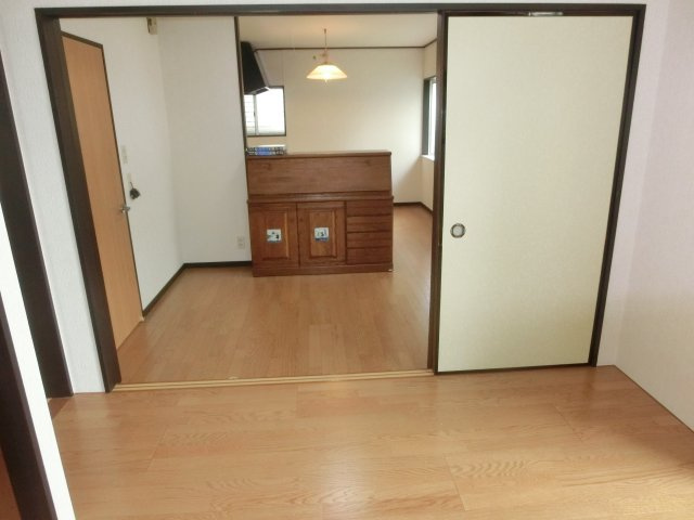 元名貸家　の内装