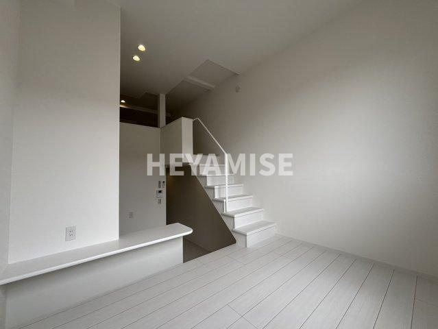 ラ・フィーネAinoの居間・リビング|※別号室の室内写真※