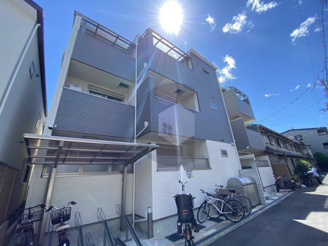 クリエオーレ吉田下島の外観