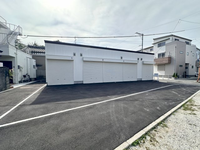 大庄西町一丁目シャッター付ガレージ【管理番号：71】の外観