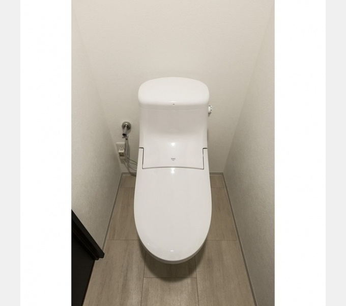 コンフォリア高島平のトイレ|同間取り別号室参考写真