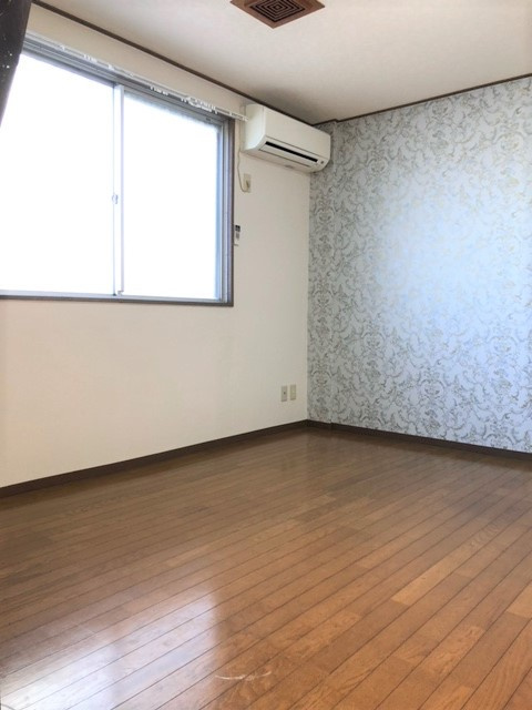 暁21・0号館の洋室
