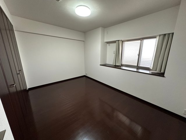 パルシオ本山鹿子町の寝室|☆7.8帖☆
一人で過ごす時間も大切にできます。